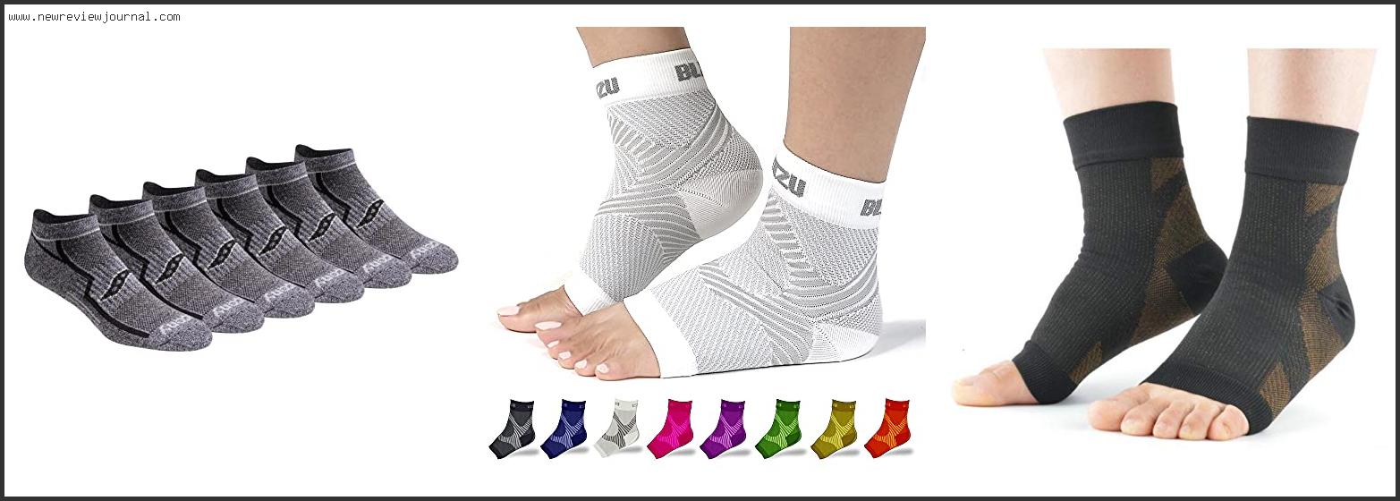 Top 10 Best Socks For Sore Feet – To Buy Online